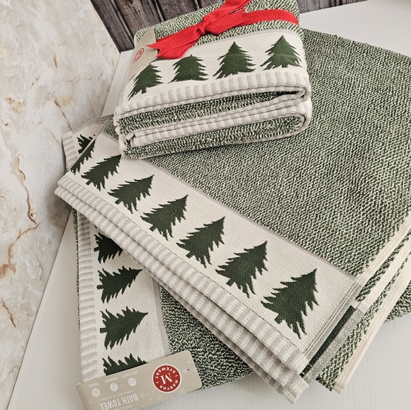 Martha Stewart Pine Tree Towels - Picture 13 of 14